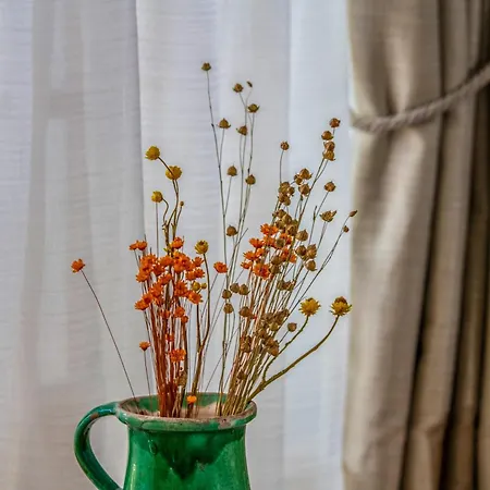 Mandilla 4* Köveskál