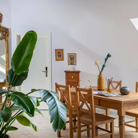 Mandilla Vendégház Köveskál