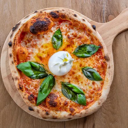 Mandilla 4* Köveskál